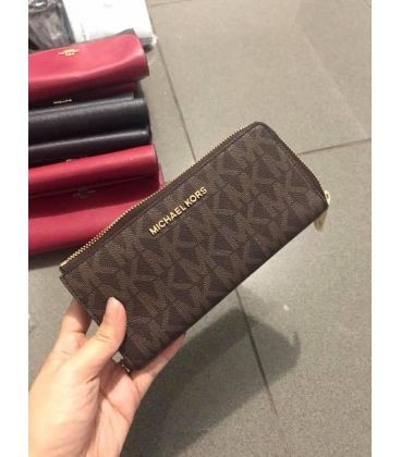 Dompet Michael Kors - SKU MD10044