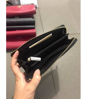 Dompet Michael Kors - SKU MD10046