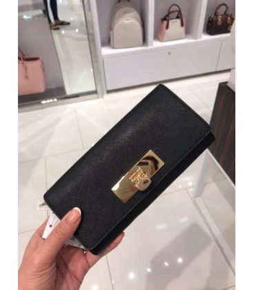 Dompet Michael Kors - SKU MD10047