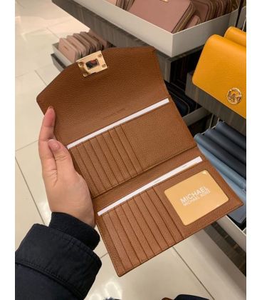 Dompet Panjang Michael Kors - SKU MD10121