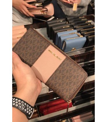 Dompet Panjang Michael Kors - SKU MD10124