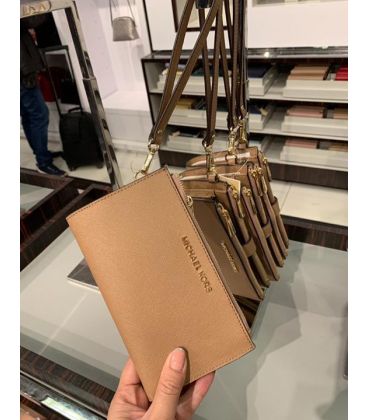 Dompet Panjang Michael Kors - SKU MD10163