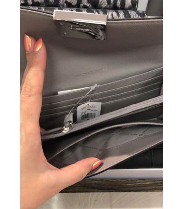 Dompet Panjang Michael Kors - SKU MD10178