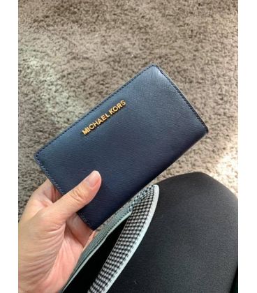 Dompet Lipat Michael Kors - SKU MD10186