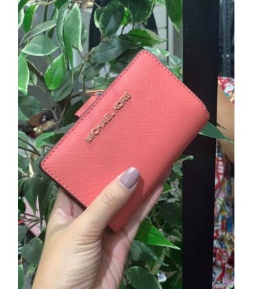 Dompet Lipat Michael Kors - SKU MD10237