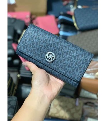 Dompet Panjang Michael Kors - SKU MD10252