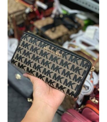 Dompet Panjang Michael Kors - SKU MD10259