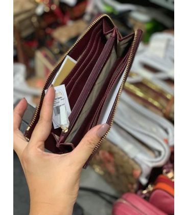 Dompet Panjang Michael Kors - SKU MD10260