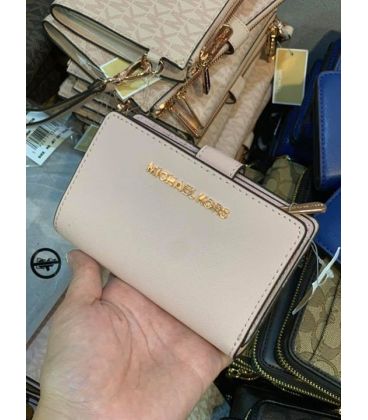 Dompet Lipat Michael Kors - SKU MD10320